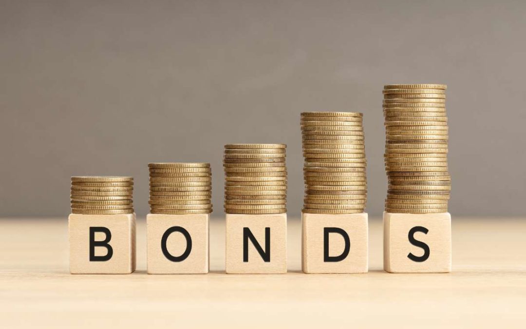 Photo representing bond investment diversification, featuring images symbolizing corporate and government bonds alongside different maturity terms.