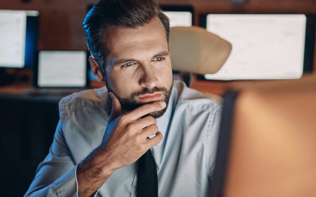 Understanding the Pros and Cons of Short Selling